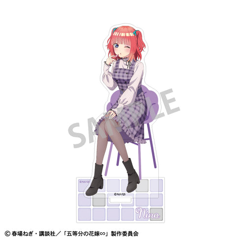 『五等分の花嫁』香り付きアクリルスタンド 中野二乃 メイクアップ